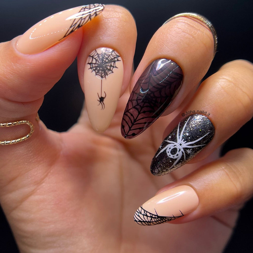 Simple Black and Orange Spider Web Nail Design | Halloween nails diy,  Halloween nail designs, Halloween nails